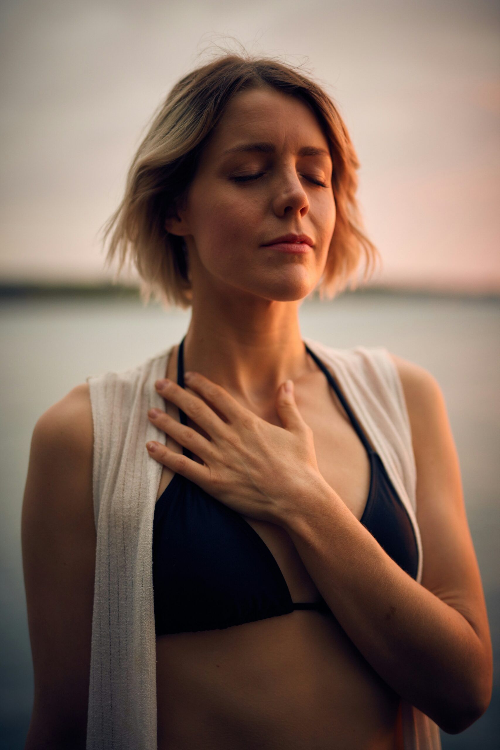 Hoe kleine mindfulness-oefeningen, grote pijnverlichting brengen.